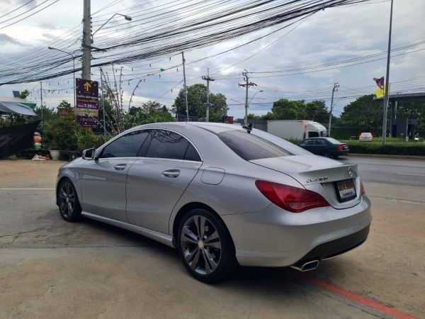 Mercedes-Benz CLA180 1.6 W117 Urban Coupe ปี 2014 รูปที่ 6